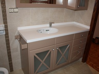 PERSONALIZED BATHROOM FURNITURE