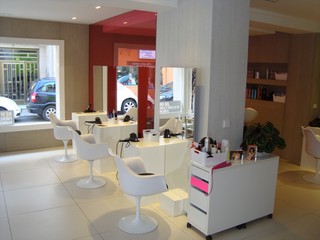 DENIA HAIRDRESSER